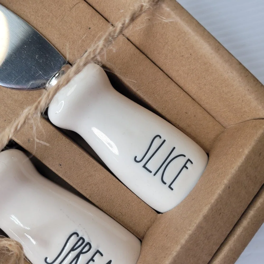 Rae Dunn‎ 4 PC Serving Set Cheese Spreaders Kitchen Hostess Gift NEW Old Stock